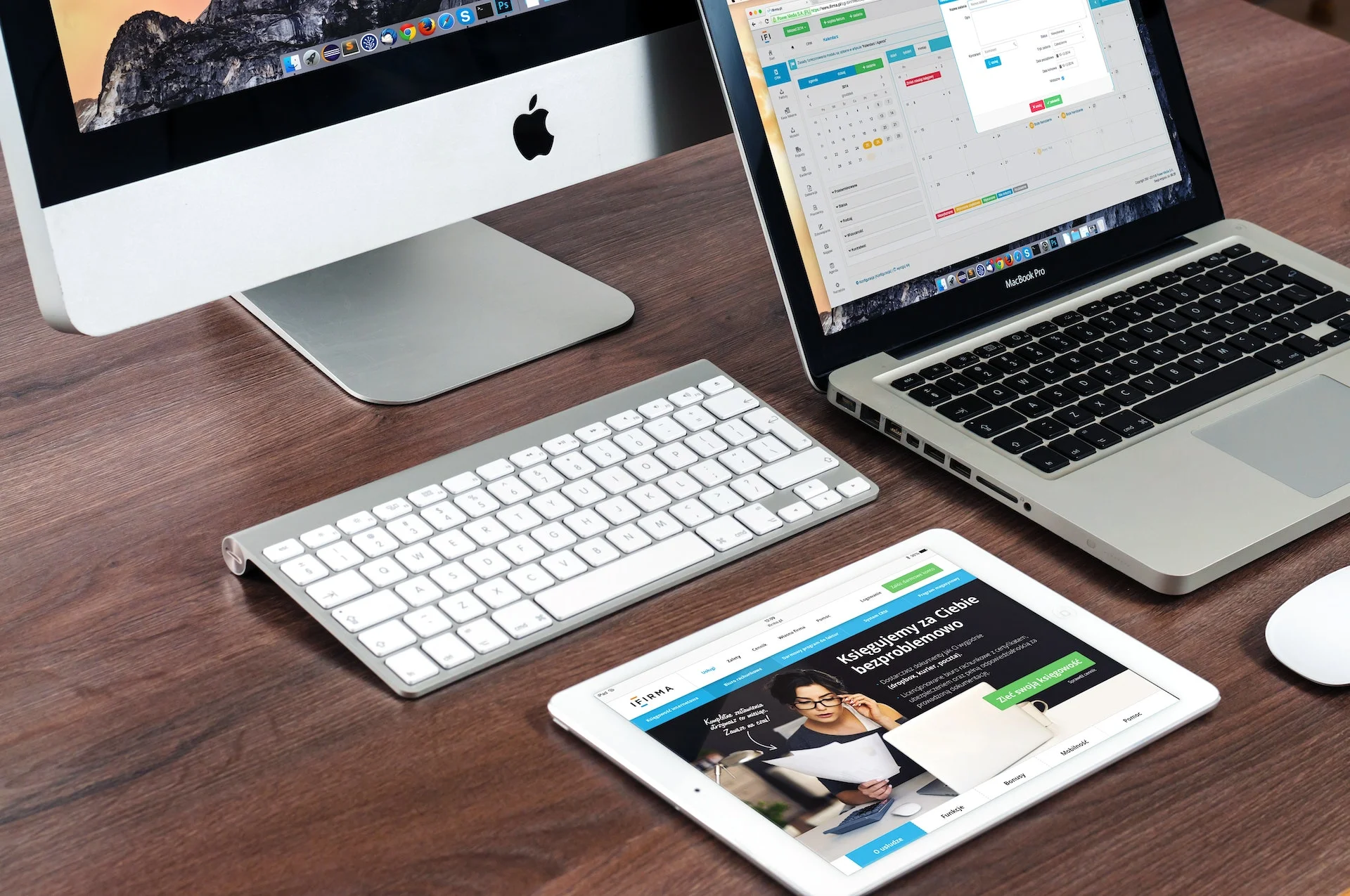 Dlaczego potrzebujesz strony internetowej? - pexels pixabay 39284 2.jpg - Ozum